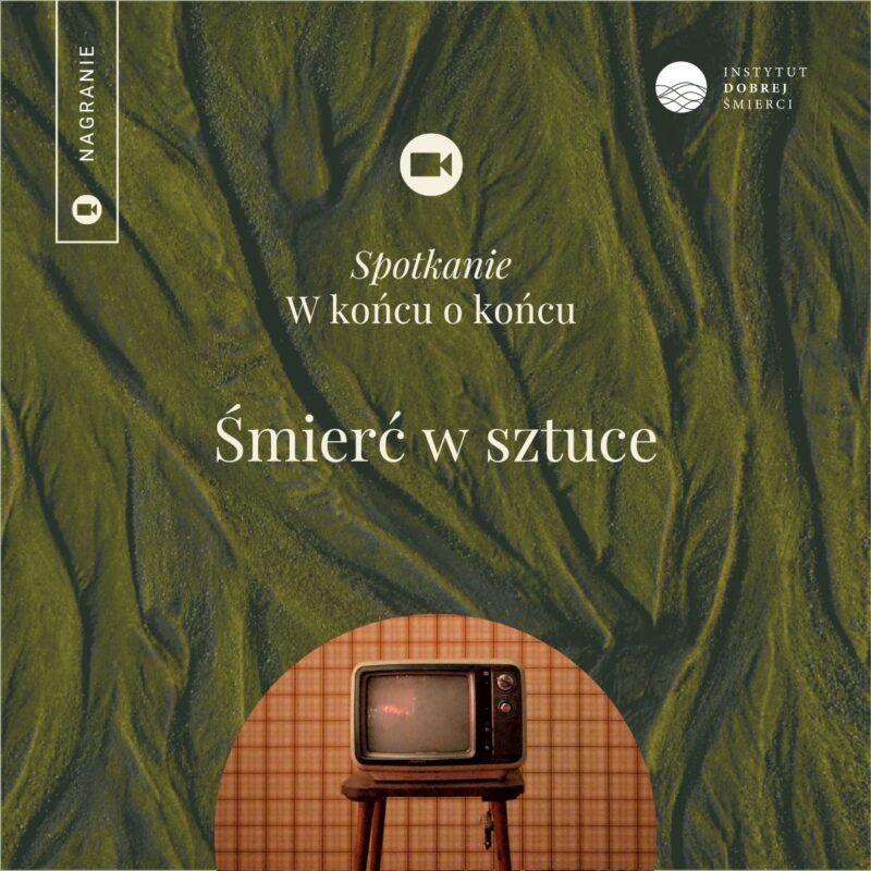 Stary telewizor na drewnianym stołku