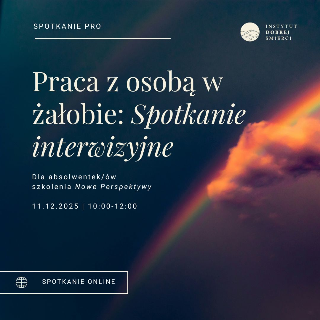 chmura, tęcza i napis